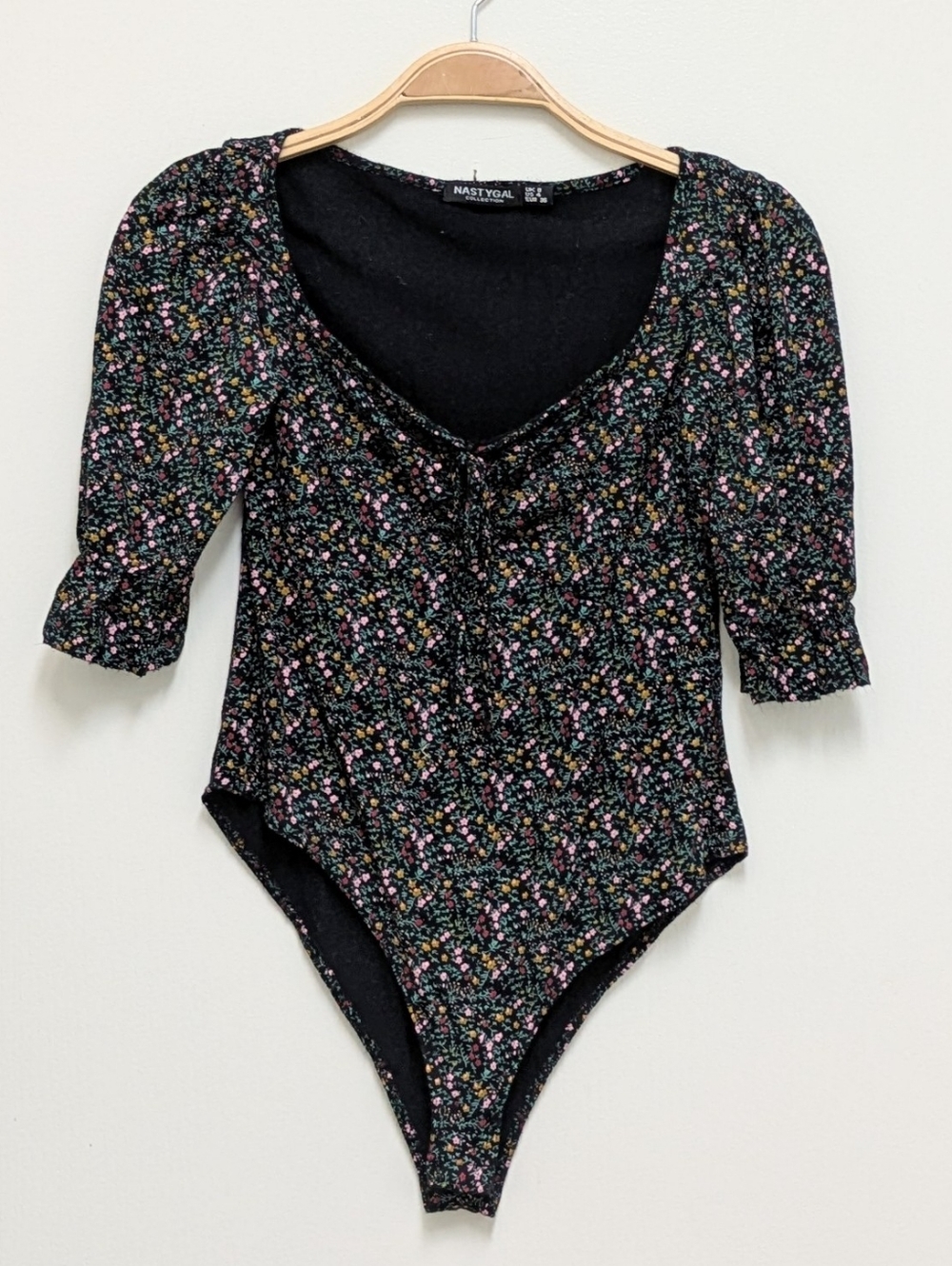 Nasty Gal Floral V Neck Floral Ruched Sexy Bodysuit 4